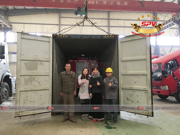 Fire Apparatus ISUZU - Loading into Container - 3